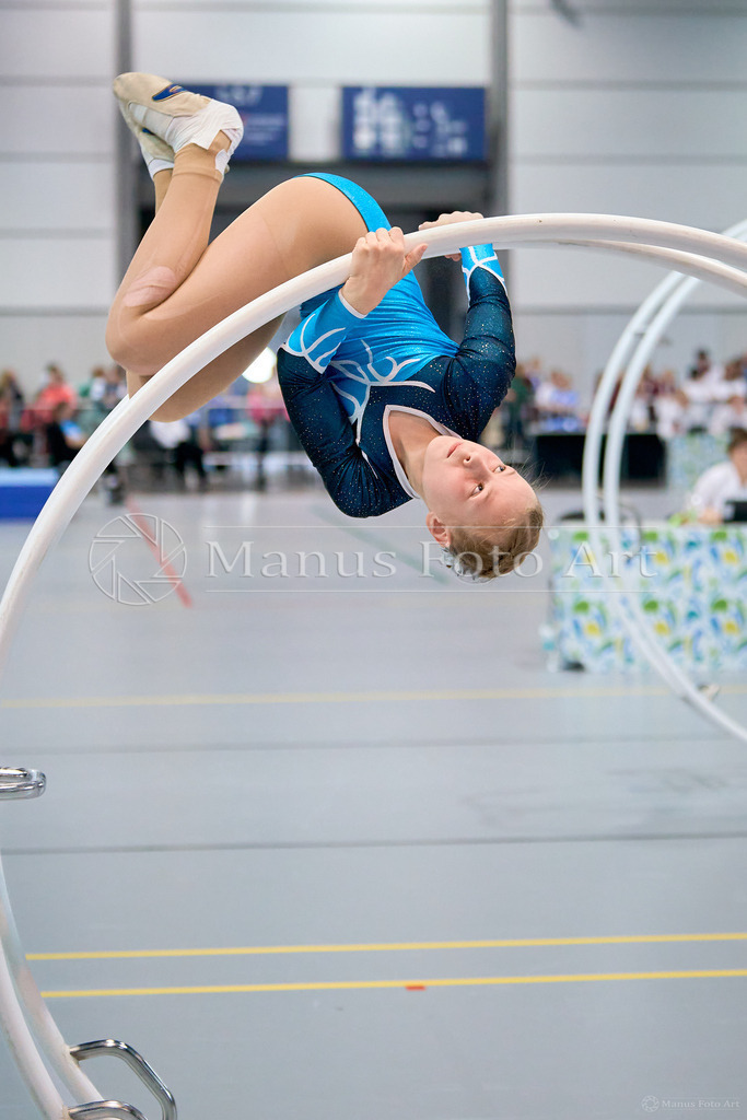A-DSC02973 | Professionelle Sportfotografie in Hamburg, Schleswig-Holstein und Niedersachsen – spezialisiert auf Rhönrad, Geräteturnen, Leistungsturnen und rhythmische Sportgymnastik. Bundesweite Begleitung von Rhönrad-Events. Jetzt Sport-Fotos - Realisiert mit Pictrs.com