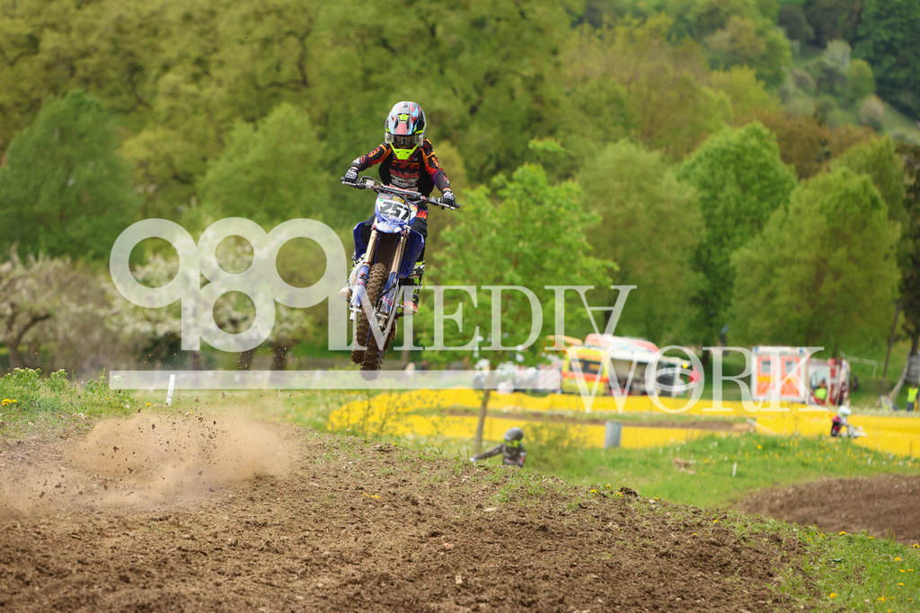 5E6A8562 | 989 MEDIAWORK