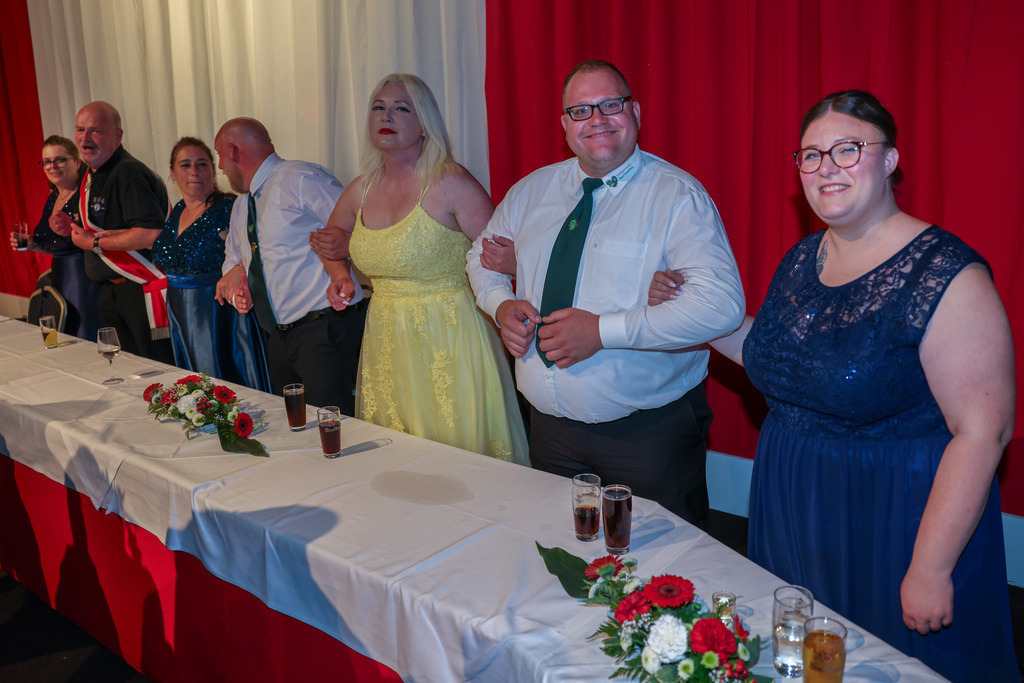 top-top.de-250601-142 | Foto, Video, Fotografie, Videografie, Fotobox, DJ, Discjockey, Musik, Musikbox, Veranstaltung, Photobooth, Amazon, Ebay, Buchtipp, Bestseller, Autor, Verlag, Buch, Wesel, Hamminkeln, NRW, Dinslaken, Rees, Drohne, Hochzeit, Party, Fotobox, Wesel, Fotograf