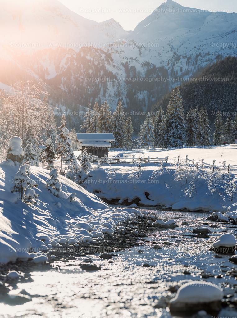 Winter Madseit Tux copyright  Thomas Pfister-1 | PHOTOGRAPHY BY THOMAS PFISTER