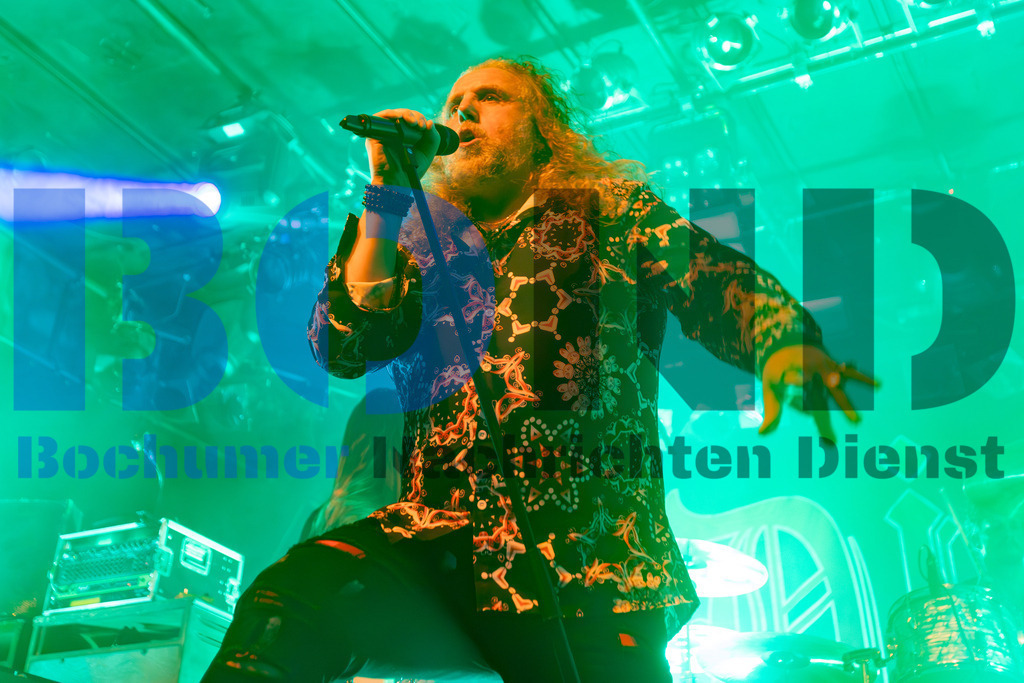 SES_NURDIO20250102-26 | bond - Realisiert mit Pictrs.com