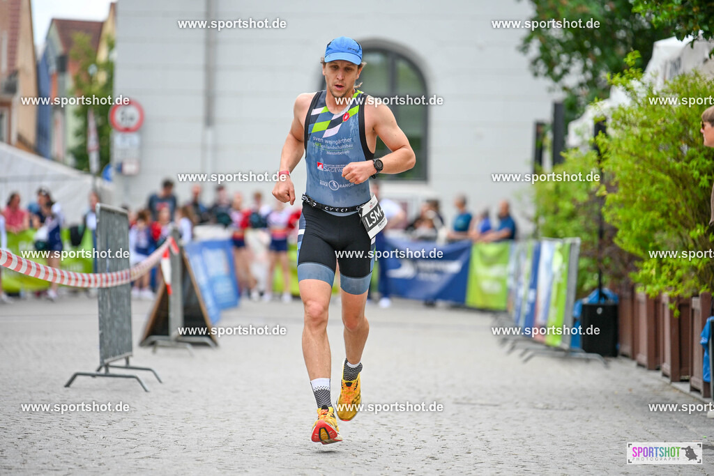SZI_6076 | Stadttriathlon Erding 2025. #yourpictrs #sportshot_your_pictrs @Sportshotphotography #stadttriathlonerding Copyright: www.sportshot.de