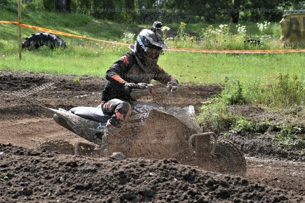 DSC_0606 (2) | Sportfotografie , Motorsport, Motoross, Reitsport, Mointainbike, Enduro,
Landschaft , Outdoor, Eventfotografie, Landschaft, Bilder online bestellen - Realisiert mit Pictrs.com