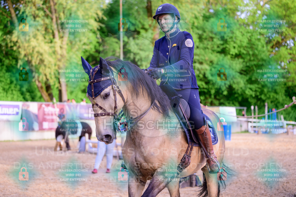 02052026-Giesenbach-03-Speedtrail-1311 | Fokus Hufschlag Fotografie - Realisiert mit Pictrs.com