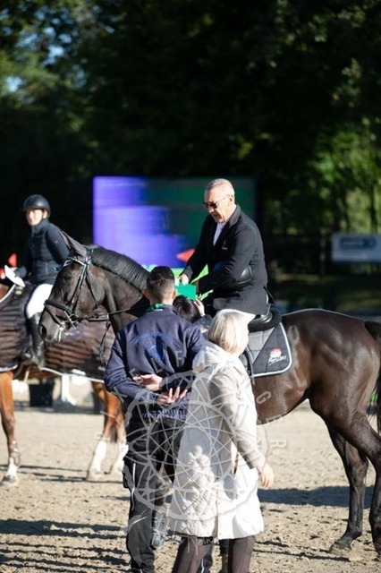 2B4A0111 | pixelfaenger - Realisiert mit Pictrs.com