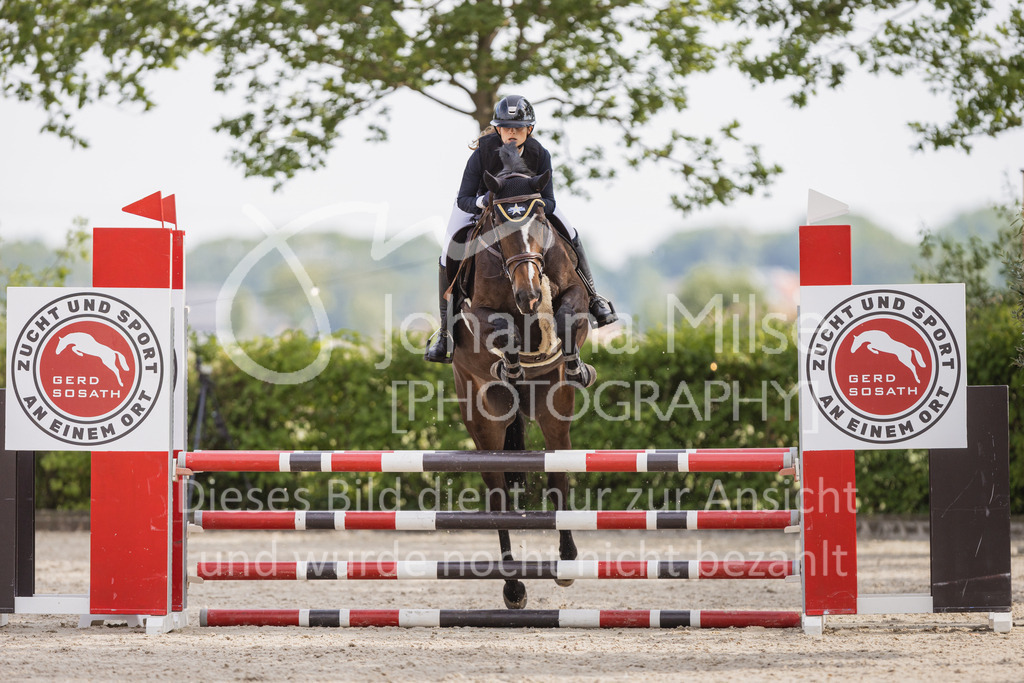 230616_Lemwerder_SprPf-Ageschl-803 | Deine schönsten Turniermomente als professionelle Fotos! Entdecke hochwertige Pferdesport-Fotografie im Online-Shop. Jetzt Fotos finden & bestellen!