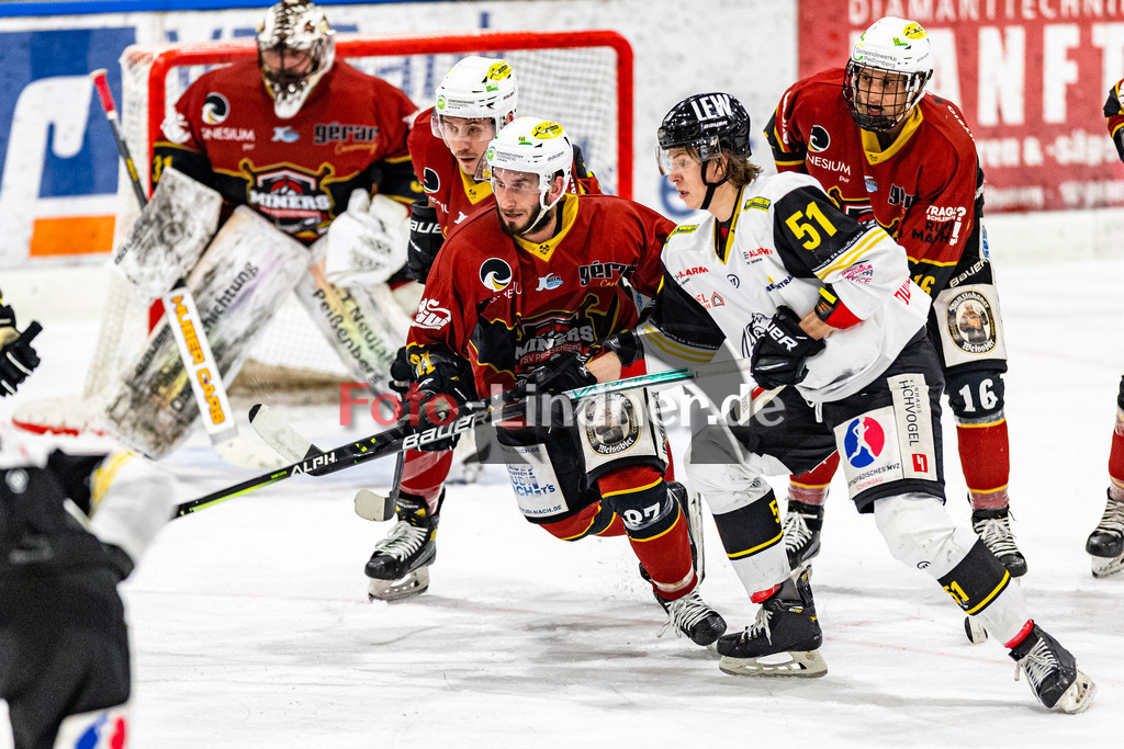 Bayernliga Eishockey Meisterrunde, TSV Peißenberg "Miners" gegen EA Schongau "Mammuts" am 3.3.23 in Peißenberg | Bayernliga Eishockey Meisterrunde, TSV Peißenberg "Miners" gegen EA Schongau "Mammuts" am 3.3.23 in Peißenberg