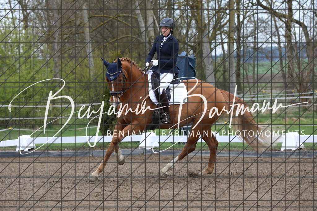 AZ2A4105 | Benjamin Bartmann Photomoments