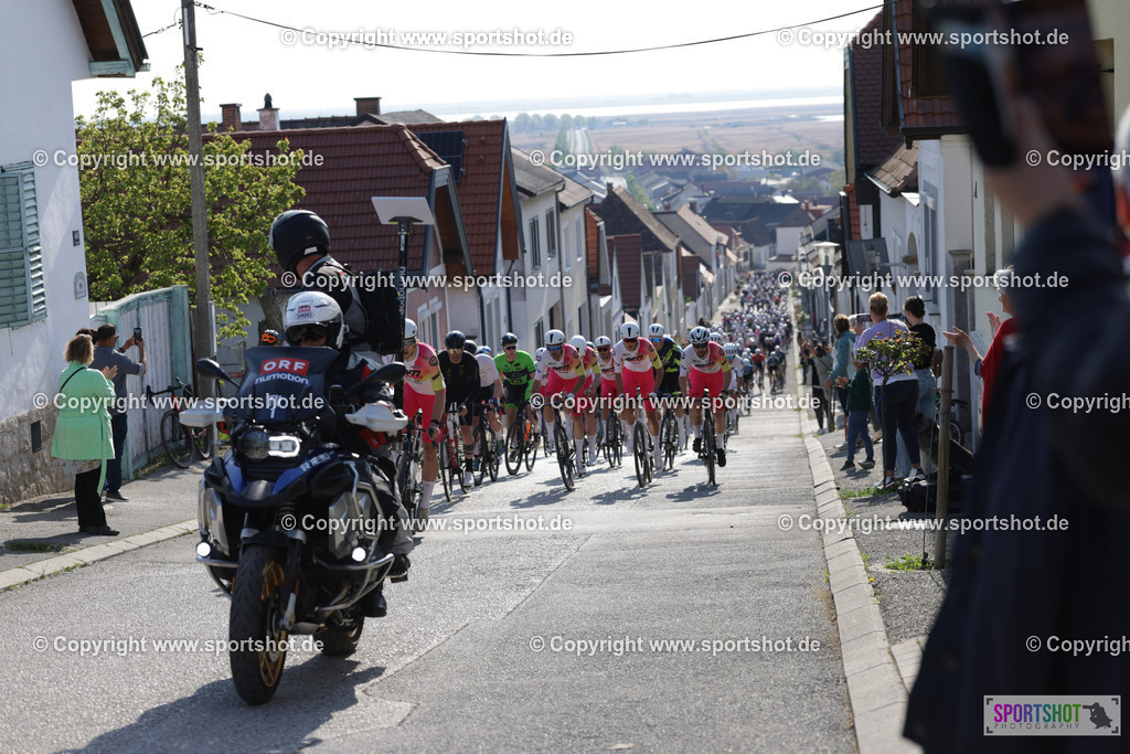 368A4070 | Neusiedlersee Radmarathon 2026@sportshot_your_pictrs #yourpictures#roadtowm2029 #nrm #neusiedlerseeradmarathon #neusiedlersee #neusiedlerseetourismus #burgenland #mörbisch #nrm26 #burgenlandtourismus #voglundco #poweredbyburgenlandtourismus #radsport #rad #marathon #ucigranfondo #visitburgenland #ucigranfondoworldseries