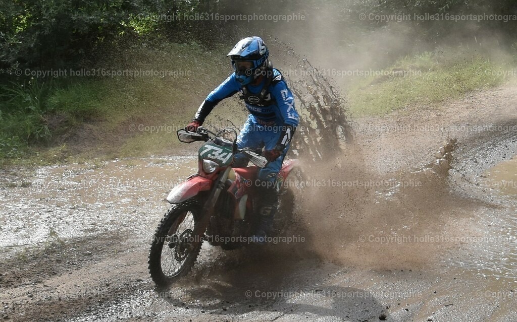 DSC_0255 (2) | Sportfotografie , Motorsport, Motoross, Reitsport, Mointainbike, Enduro,
Landschaft , Outdoor, Eventfotografie, Landschaft, Bilder online bestellen - Realisiert mit Pictrs.com