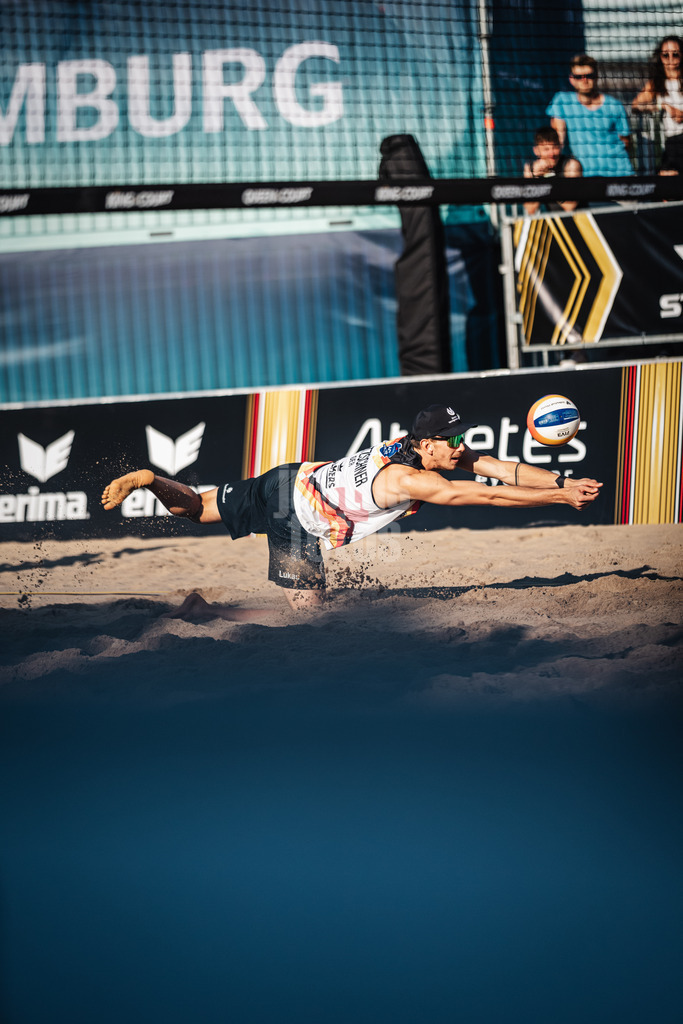 Beachvolleyball | Männer | Queen and King of the Court | Hamburg | 01.06.2024 | Lukas Pfretzschner