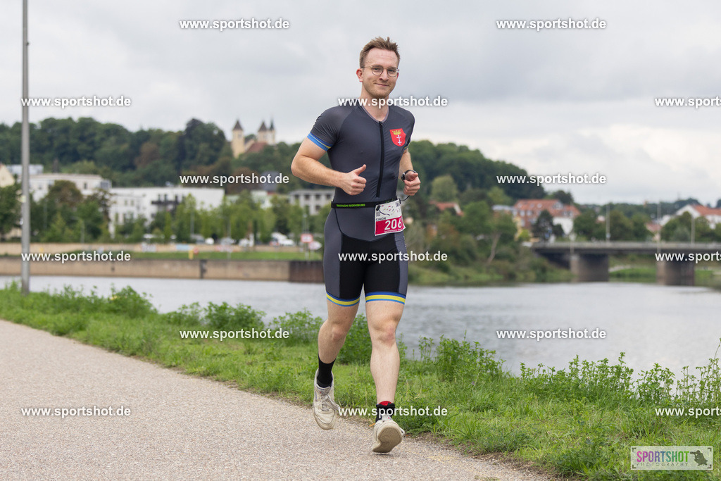 AR7_1759 | 34.REGENSBURG TRIATHLON 2025 #tristar_regensburg #regensburgtriathlon #triathlonregensburg #tristar #yourpictrs #sportshot_your_pictrs @Sportshotphotography @triathlonbundesliga