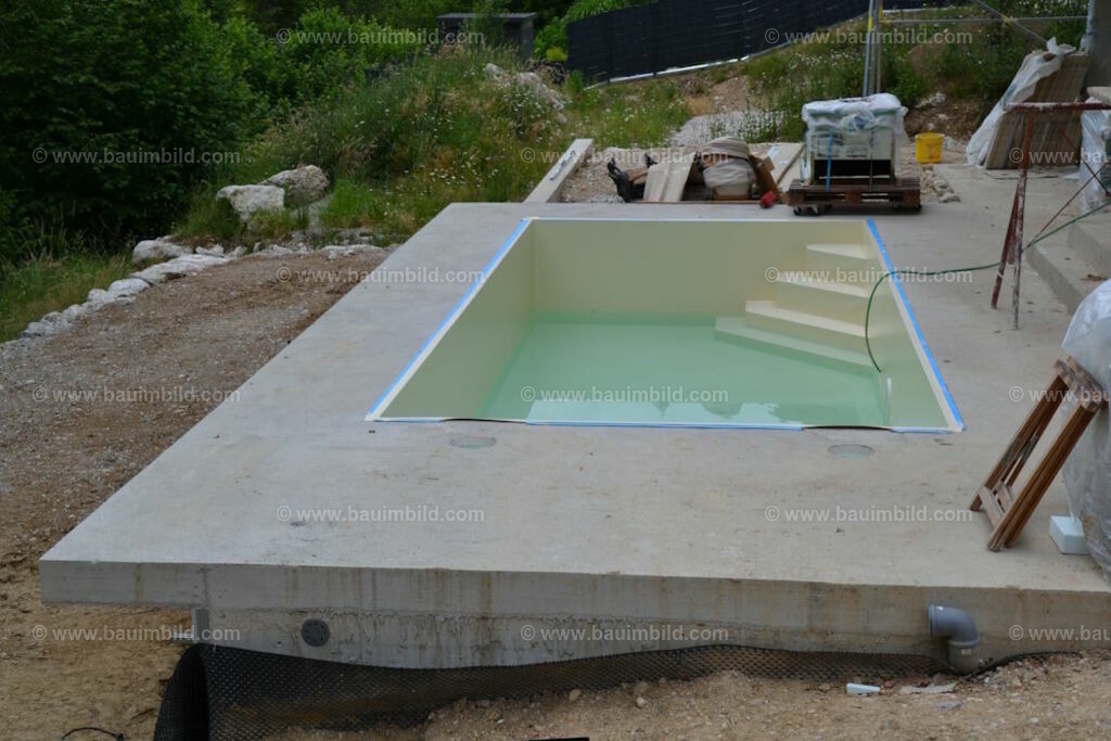 bib-lg25-aussenanlagen-0051 | Nach LV-Leistungsgruppen sortierte Detailfotos über den Bau eines Hauses. Alle Hausbau-Bilder direkt vom Urheber und Autor der Website Haus-Selber-Bauen.com