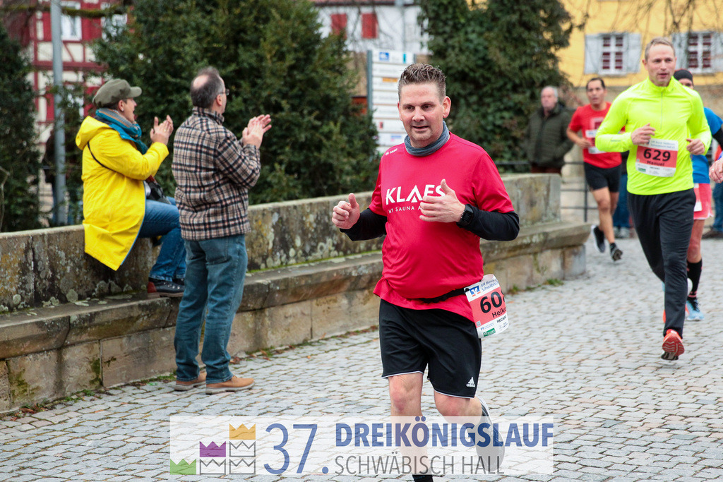 VR Bank Hauptlauf 10000m | 3 Koenigslauf 2023 - Realisiert mit Pictrs.com