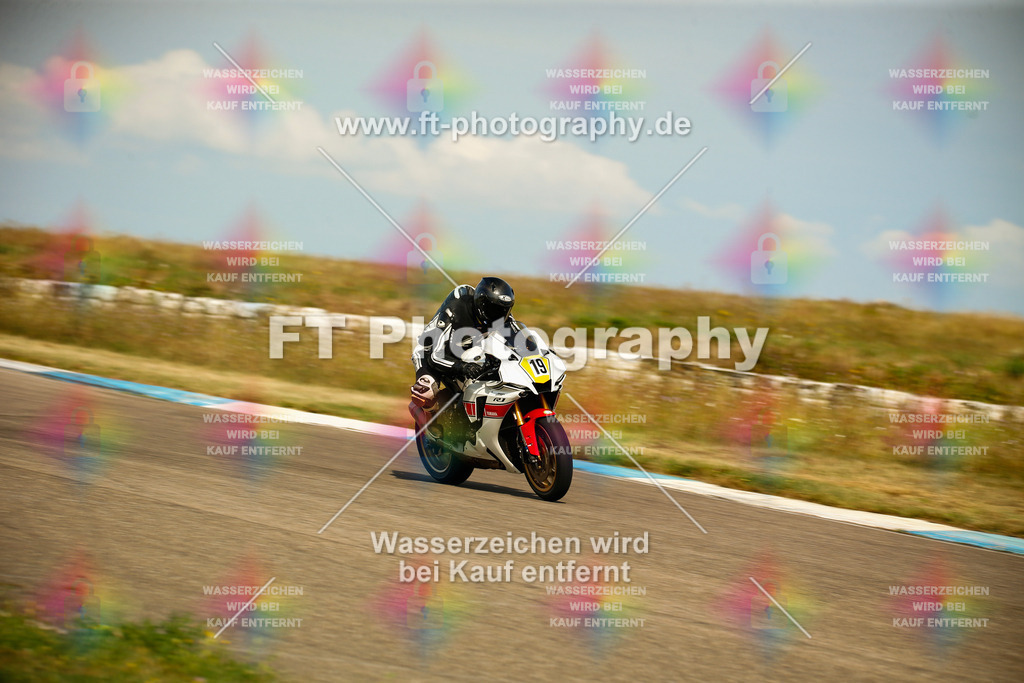 _MOT6215 | Hier findet Ihr Bilder von Touristenfahrten auf der Nürburgring Nordschleife oder von anderen Veranstaltungen die ich besucht habe. Viel Spass beim Durch Schauen 