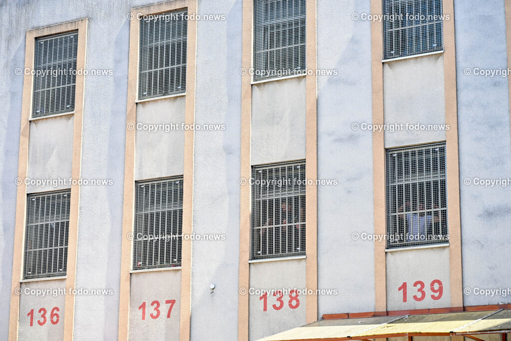 Justizanstalt Linz_ 29.04.2024_-72 | 29.04.2024, Linz, AUT, Justizanstalt, Justizwache, im Bild Blick vom Gefaengnishof zu den Zellen