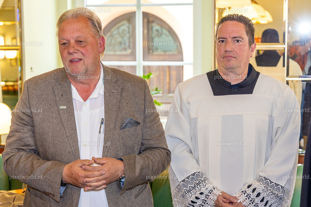 Einweihung "Das Walten" von Johanna Niederbichler | Bildershop von pixelworld.at - Realisiert mit Pictrs.com