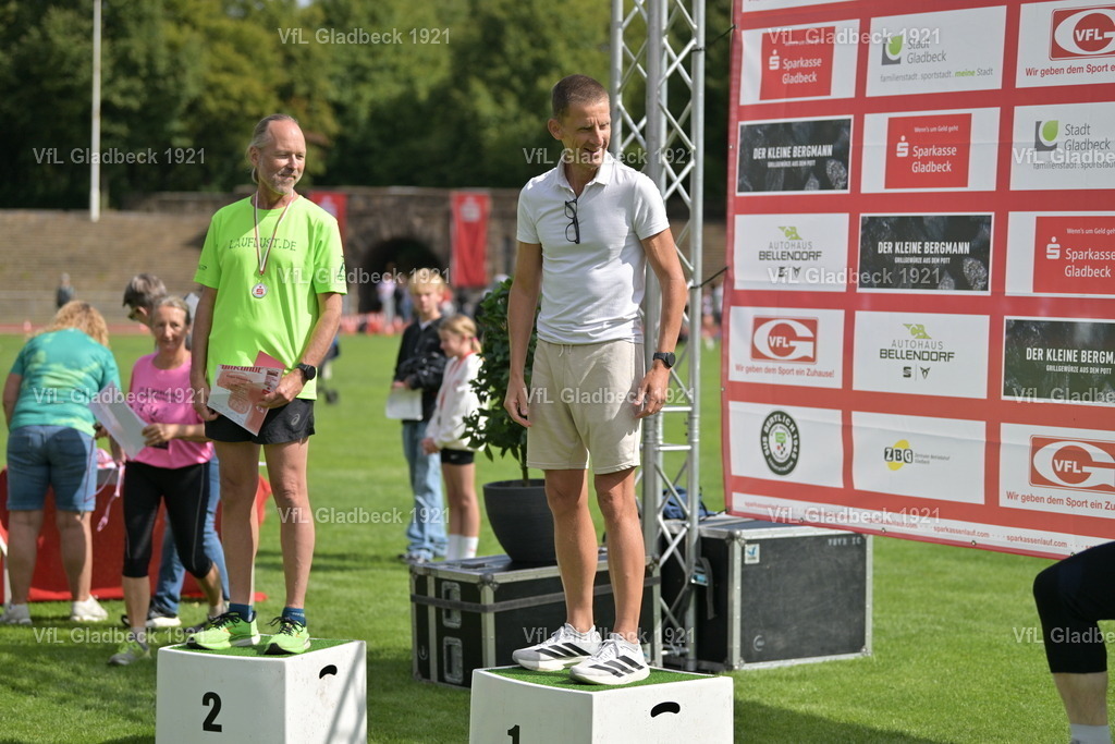 2026-08-23_Sparkassenlauf_Siegerehr_KH_00019 | Die Fotografen - Realisiert mit Pictrs.com