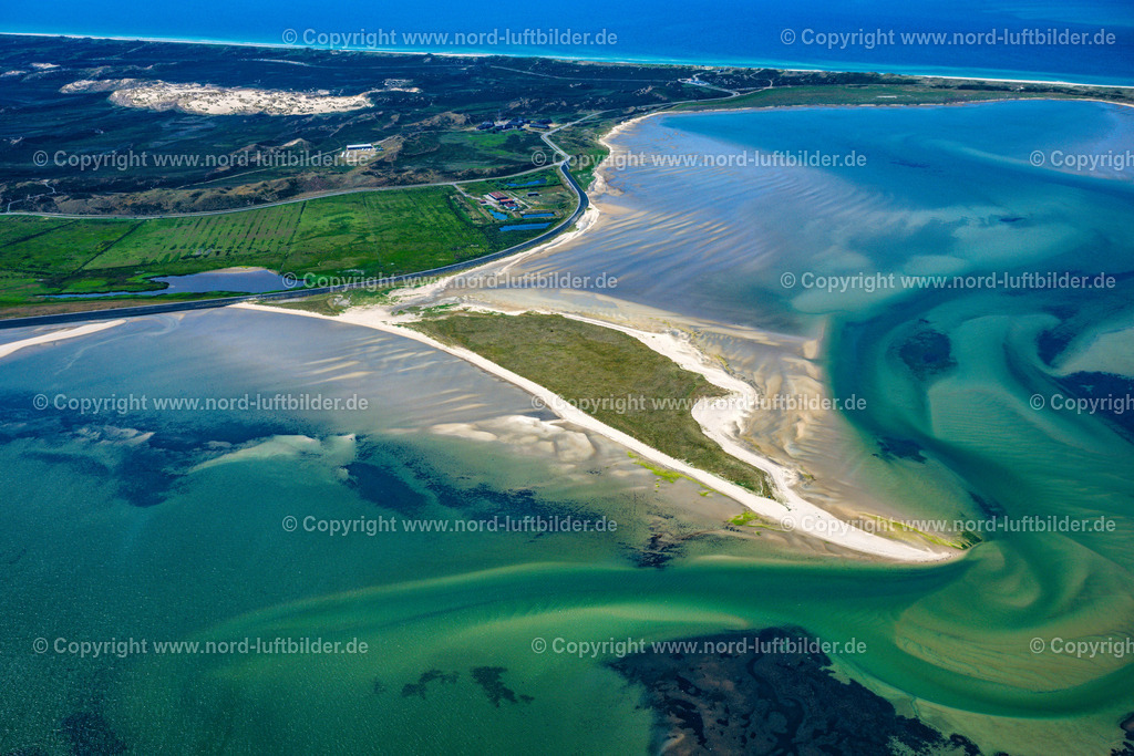 Sylt_List_Uthörn_ELS_5967210625 | LIST AUF SYLT 13.08.2025 Wattenmeer bei der Nehrung Uthörn in List auf der Insel Sylt im Bundesland Schleswig-Holstein. // Wadden Sea near the Uthoern Spit in List on the island of Sylt in the federal state of Schleswig-Holstein. Foto: Martin Elsen