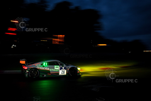 24hNbg16_JM27454_BUA | 24 Stunden Nürburgring 2016 - Foto: Gruppe C - Realisiert mit Pictrs.com