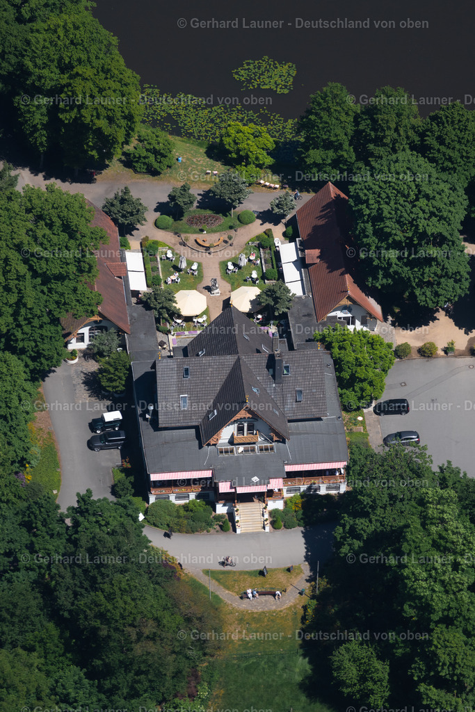 4028996 | BREMEN 01.06.2020 Gebäude des Restaurant Meierei im Bürgerpark im Bürgerpark in Bremen, Deutschland. // Building of the restaurant Meierei in Buergerpark in Buergerpark in Bremen, Germany. Foto: Gerhard Launer