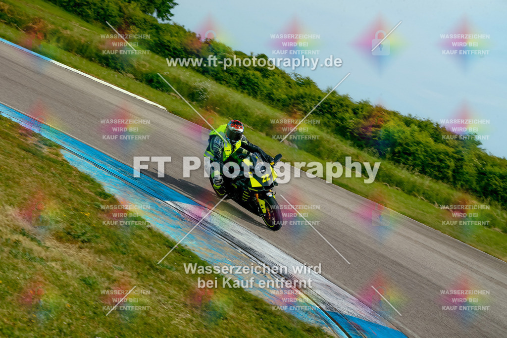 _MOT1170 | Hier findet Ihr Bilder von Touristenfahrten auf der Nürburgring Nordschleife oder von anderen Veranstaltungen die ich besucht habe. Viel Spass beim Durch Schauen 