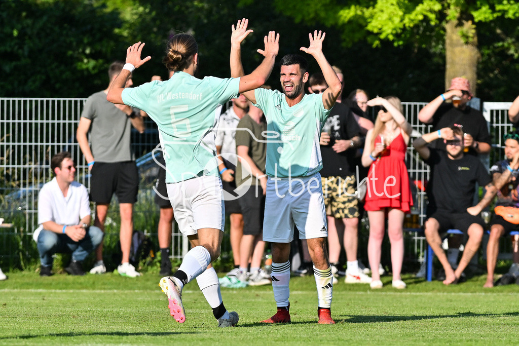 FC Emersacker - VfL Westendorf | Jubel nach 0-3