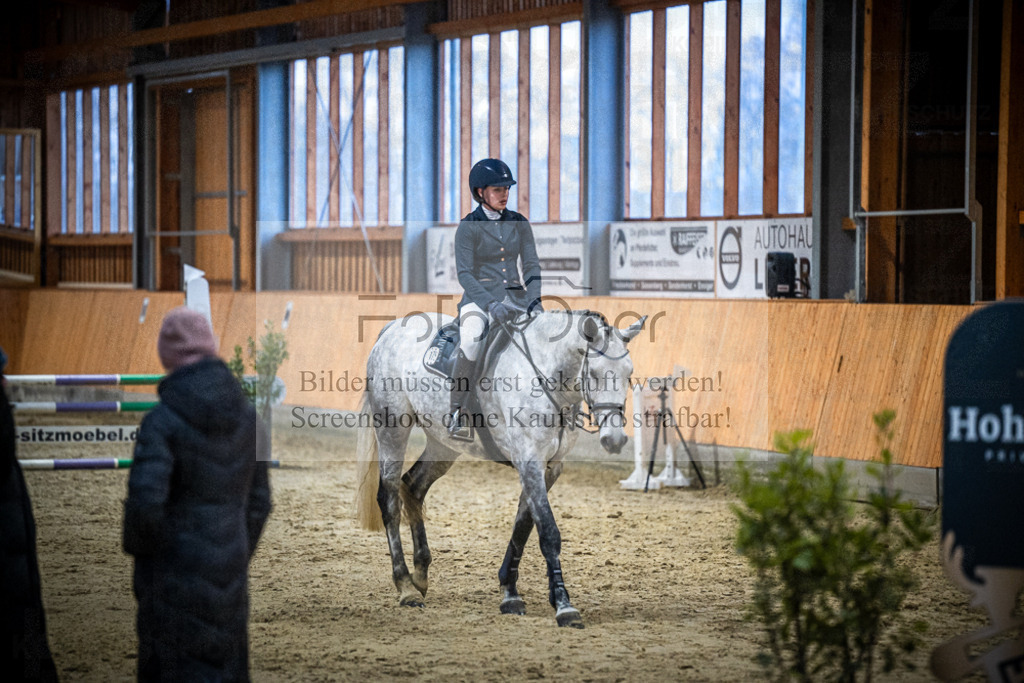 DOS_0604 | Entdecke hochwertige Reitturnierfotos von Foto Oger. Professionell, emotional und authentisch – jetzt Lieblingsmomente im Shop bestellen.Deutschlandweite Turnierfotografie. - Realisiert mit Pictrs.com
