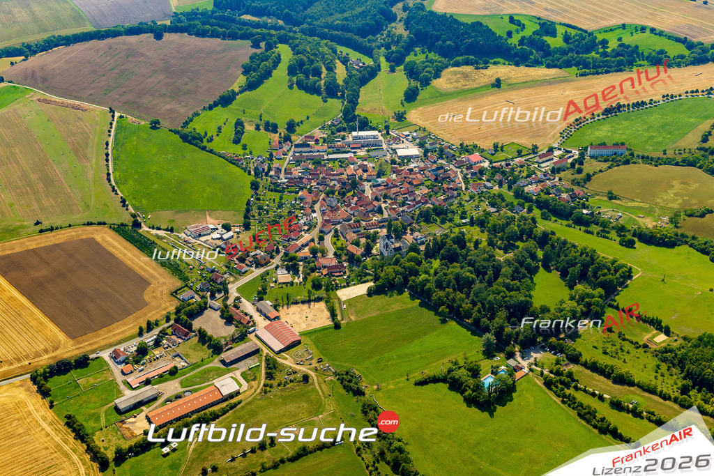 Großkochberg Uhlstädt-Kirchhasel Bild- Das Luftbild wurde 2025 vom UL-Flugzeug heraus erstellt ( keine Drohne bzw. Drohnenaufnahme ) - Hochauflösende Luftaufnahme -Nicht vergleichbar mit Google Maps oder Satelittenbilder- Die Geschenkidee !Mit Lizenz und Bildrechte bestellbar - CC