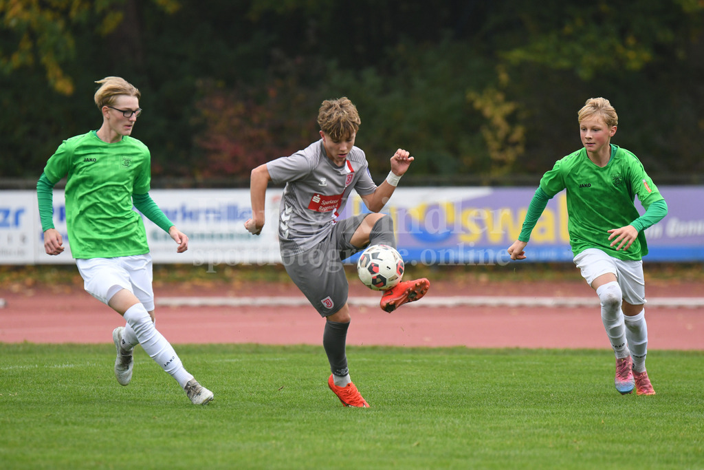 SpVgg GW U15 : Jahn Regensburg | Ha-Ri; Sportfotografie Ha-Ri; Sporfotografie Harry Rindler; Sport Deggendorf; Sportbilder Deggendorf; Sportfotos Deggendorf; Sportfotos Niederbayern; Sportbilder Niederbayern; Amateursport Niederbayern; Bayern;  - Realisiert mit Pictrs.com