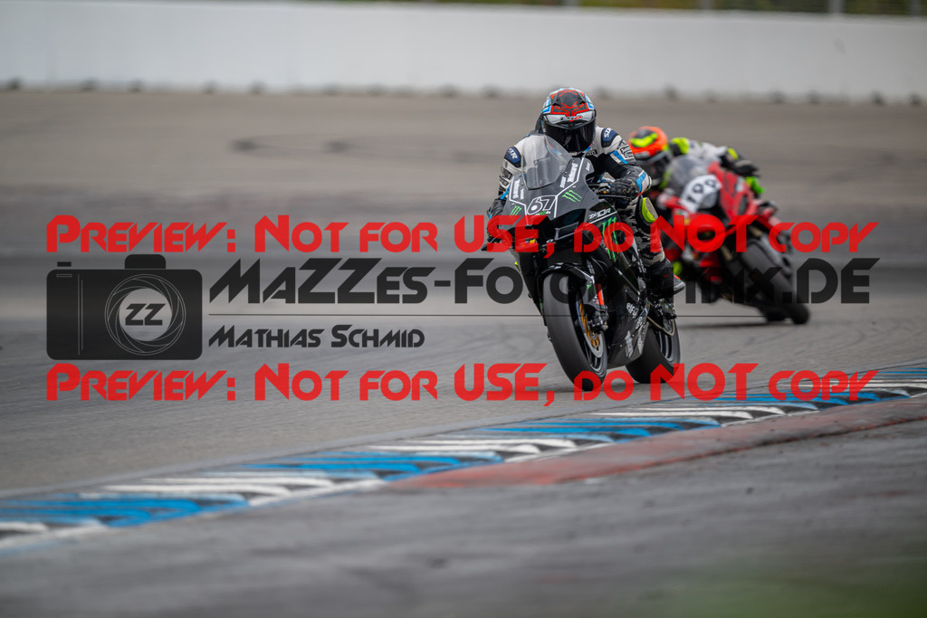 MaZZes-Fotomatrix-20260809-574787 | R1