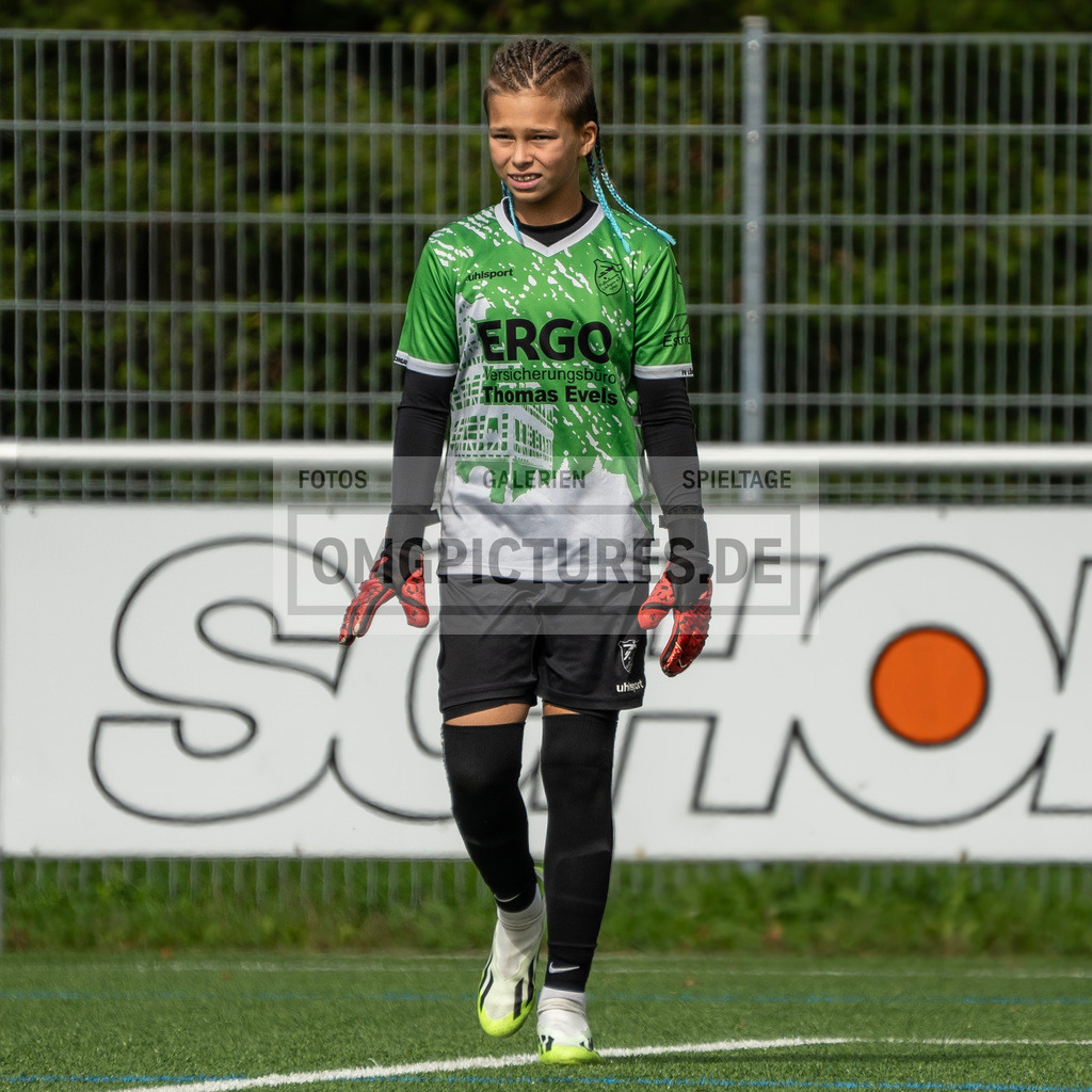 _DSC2142 | www.omgpictures.de, Sportfotograf, Verein, Fotograf, Baden Württemberg, Stuttgart, Heilbronn, omgpictures, Spieltag,  - Realisiert mit Pictrs.com