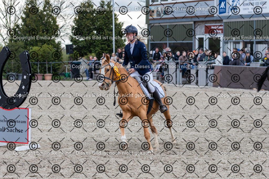 CL5A7671 | Emilia Reinking Fotografie - Realisiert mit Pictrs.com