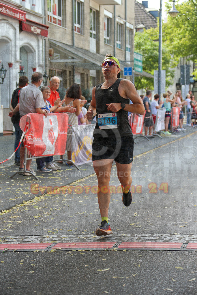 220625_1636_EX1_4732 | Sportfotografie im Rhein-Sieg Kreis, Köln, Bonn, NRW, Rheinland Pfalz, Hessen, etc. Unser Tätigkeitsfeld umfasst den Laufsport vom Volkslauf über den Marathon, Duathlon, Triathon bis zum Ultralauf wie Kölnpfad Ultra oder Schindertrail.