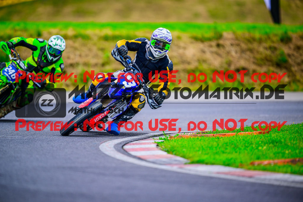 MaZZes_FotoMatrix_240608_6007705_9732 | YOUNGSTER