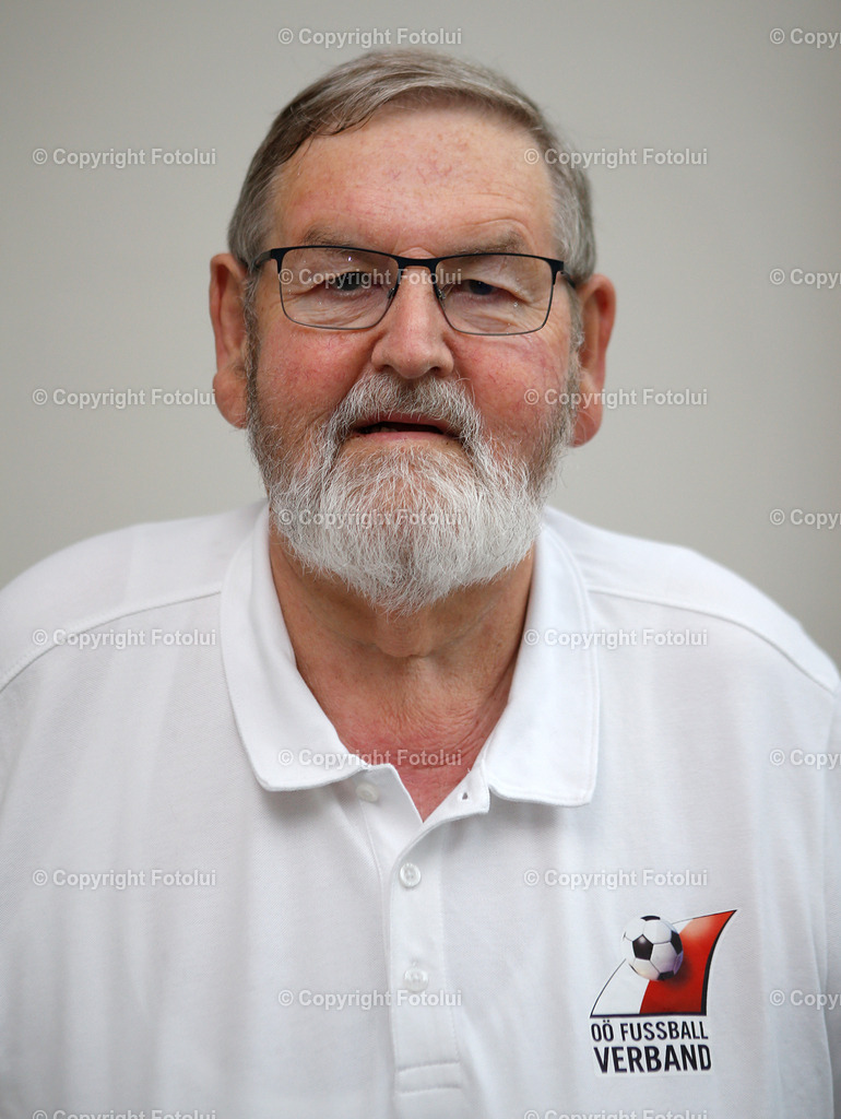 GRUPPENOBMAENNER_05 | bilder, linz, photo, foto, fussball, sport, fotolui, bundesliga