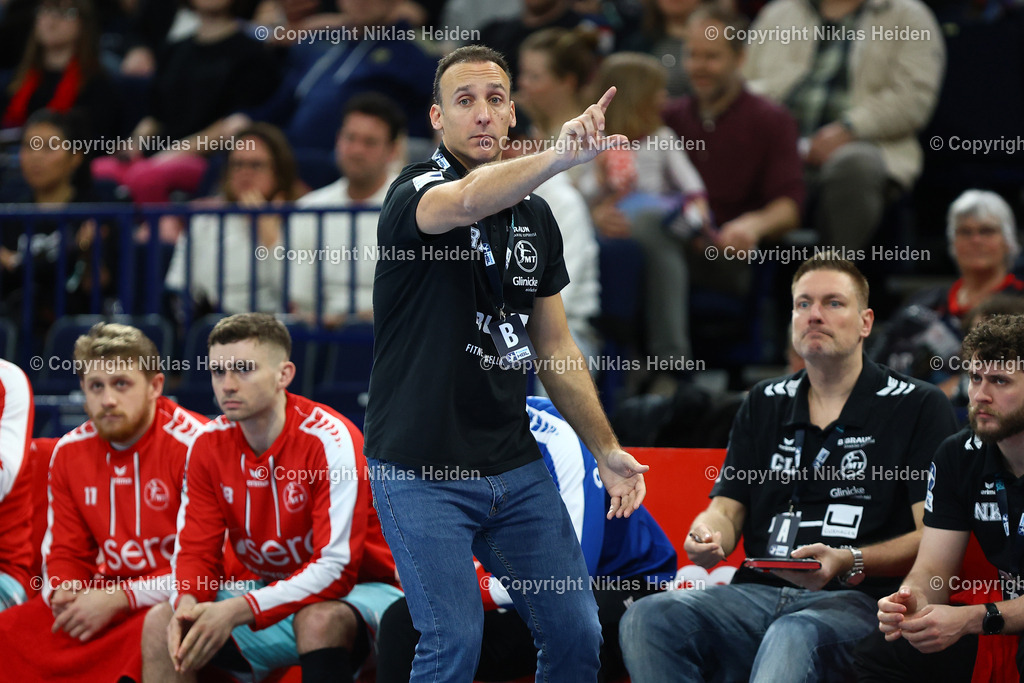 NH_HSVHamburg_MTMelsungen_HandballBundesliga_22022026 | Roberto Garcia Parrondo (Trainer, MT Melsungen)Handball I Herren I Bundesliga (Daikin HBL) I Saison 2025-2026 I 22. Spieltag I Handball Sport Verein Hamburg - MT Melsungen I 22.02.2026 I Barclays Arena
