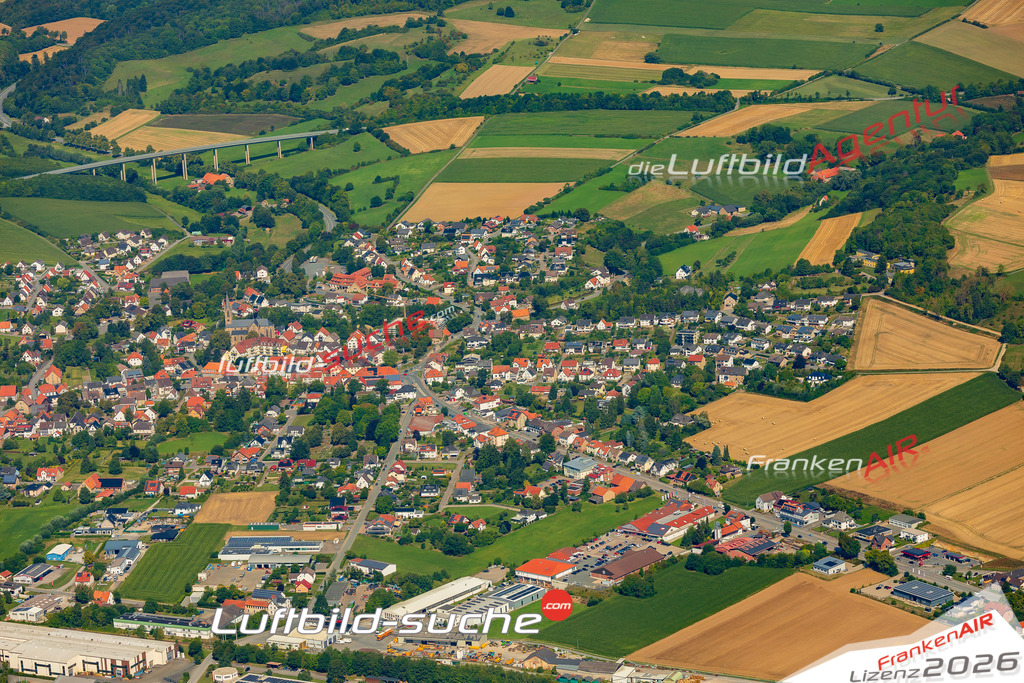 Luftaufnahme Scherfede Warburg - Die Luftaufnahme wurde 2025 vom UL-Flugzeug heraus erstellt ( ohne Drohne ) - Hochauflösende Luftaufnahme - für professionelle Ausdrucke geeignet. Die Geschenkidee !Mit Lizenz und Bildrechte bestellbar