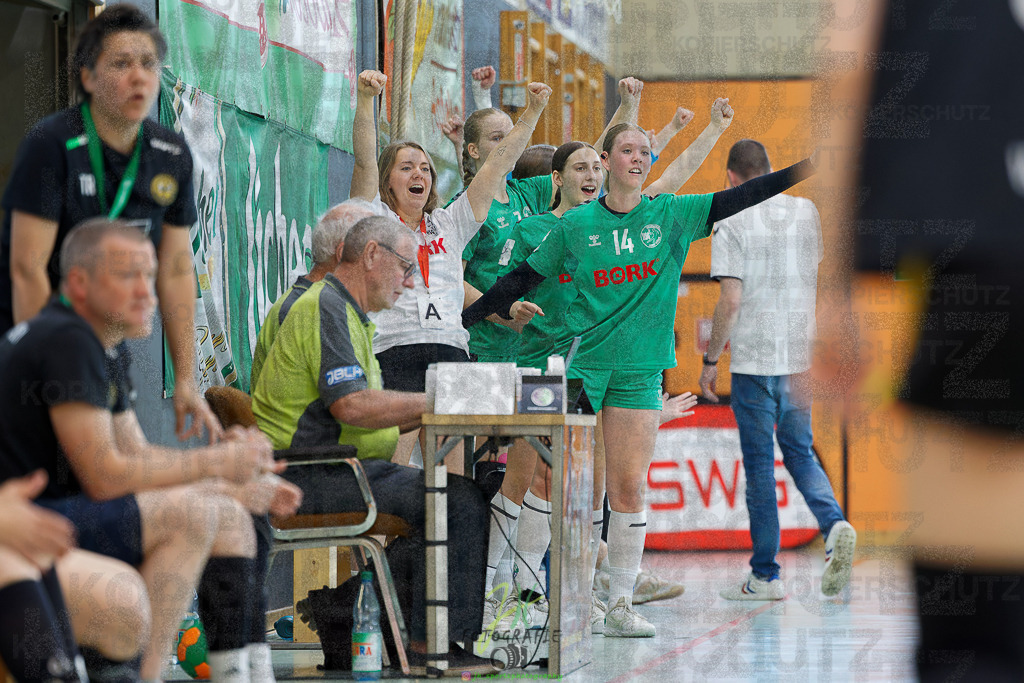 Quali-Turnier JBL wJA; HC Rödertal - HSG Kleenhein/Langgöns | Quali-Turnier JBL wJA; HC Rödertal - HSG Kleenhein/Langgöns am 31.05.2025 in Oberkleen (Weidig-Halle)Photo © 2025 - Jörg Heinrich - Realisiert mit Pictrs.com