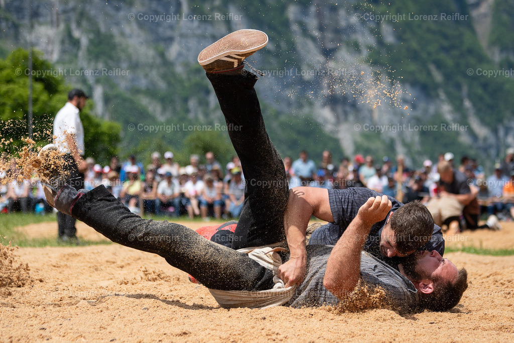 Schwingen -  Glarner Bündner 2024 | Glarus, 20.5.24, Schwingen - Glarner Bündner.