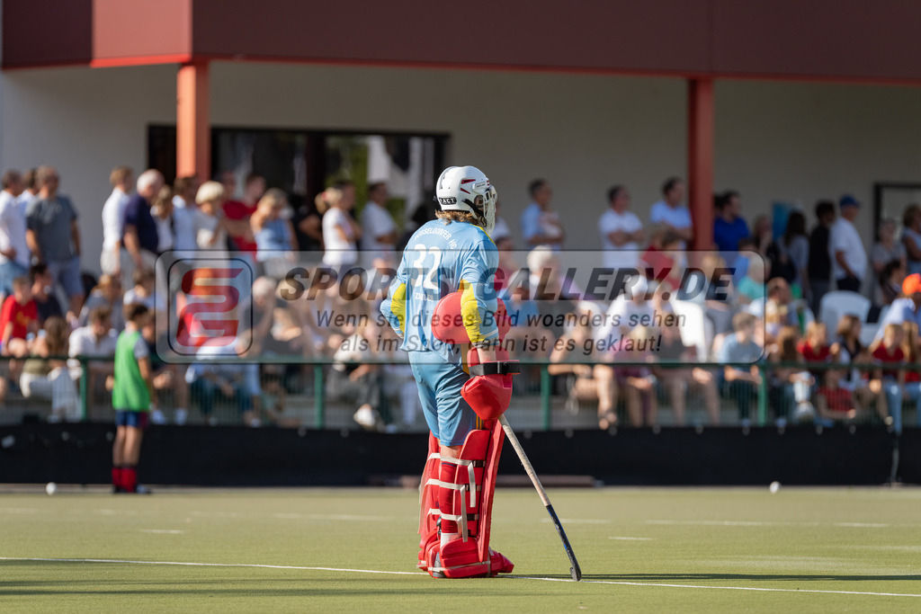 HK_20220903_109746 | 1. Bundesliga Herren Düsseldorfer HC - Mannheimer HC am 3.9.2022 DHC Düsseldorf, Düsseldorf , Zickler Anton Torwart ( Düsseldorfer HC #32 )