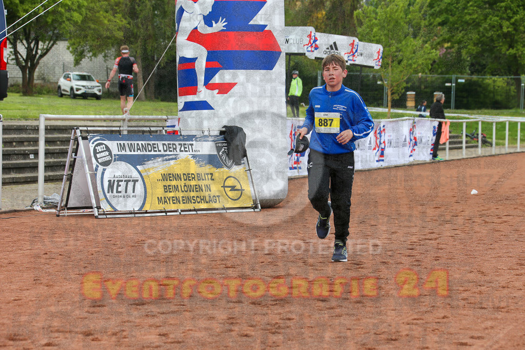 220501_1054_EX1_9108 | Sportfotografie im Rhein-Sieg Kreis, Köln, Bonn, NRW, Rheinland Pfalz, Hessen, etc. Unser Tätigkeitsfeld umfasst den Laufsport vom Volkslauf über den Marathon, Duathlon, Triathon bis zum Ultralauf wie Kölnpfad Ultra oder Schindertrail.