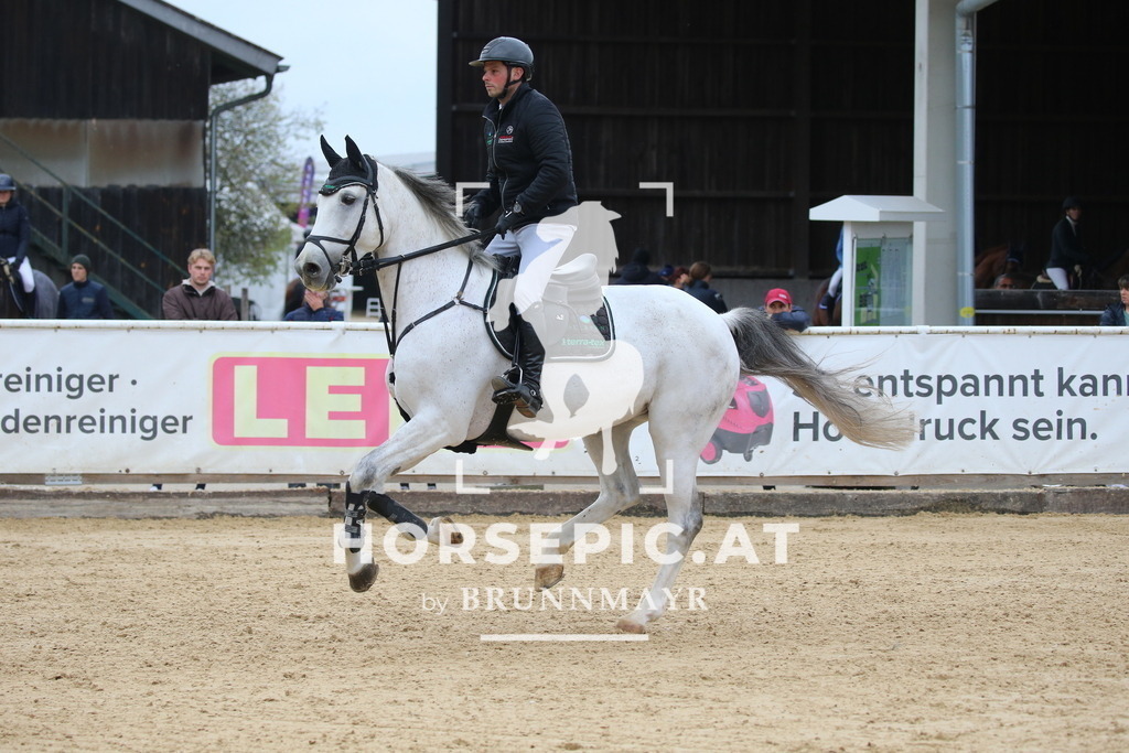 DL2Q3089 | Willkommen bei Brunnmayr - Design & Fotografie – Ihrem Spezialisten für Reitturniere und Pferdeveranstaltungen in Oberösterreich, Salzburg und Bayern! Seit über 17 Jahren sind wir leidenschaftlich dabei.