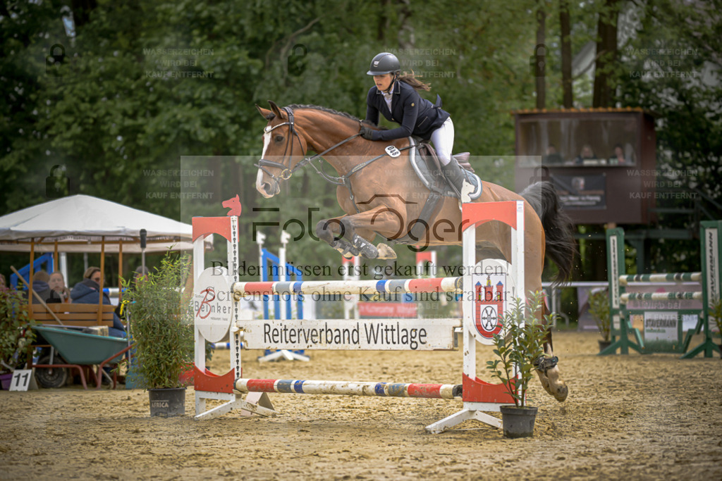 20240505-DOS_9332 | Entdecke hochwertige Reitturnierfotos von Foto Oger. Professionell, emotional und authentisch – jetzt Lieblingsmomente im Shop bestellen. - Realisiert mit Pictrs.com