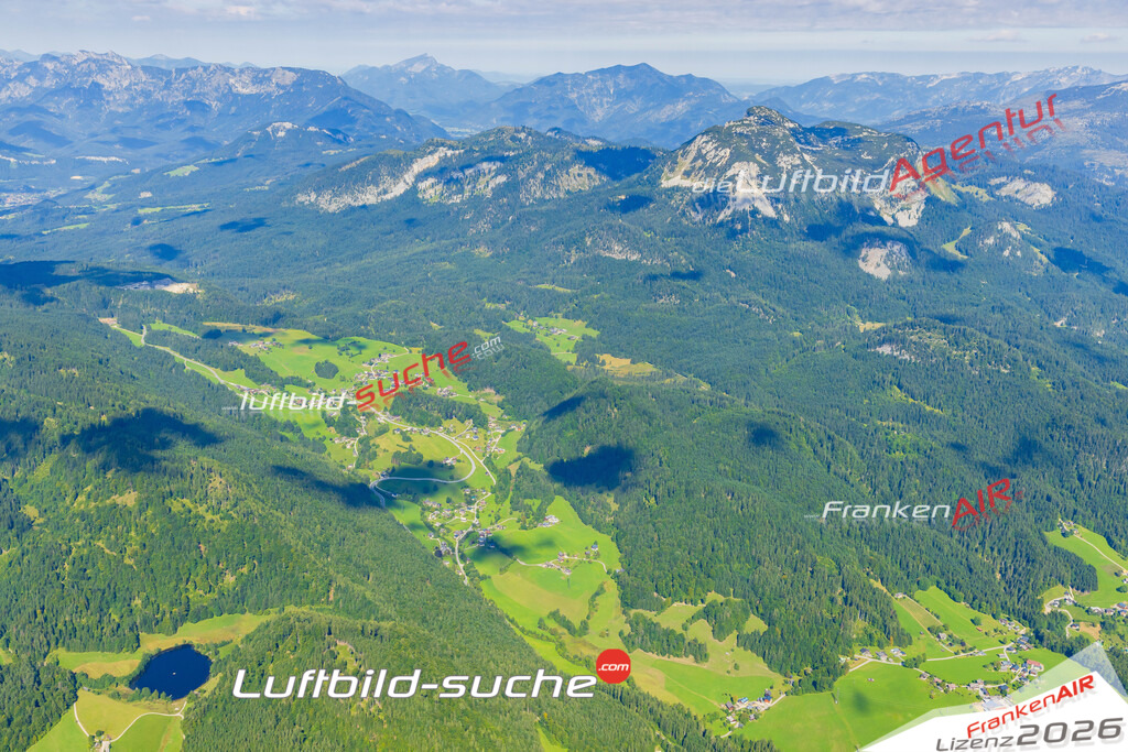 Geschenkidee Lupitsch bei Altaussee -Die Luftbildaufnahme wurde 2025 vom UL-Flugzeug heraus erstellt ( keine Drohne ) - Hochauflösende Luftaufnahme -Nicht vergleichbar mit Google Maps oder Satelittenbilder- Die Geschenkidee !Mit Lizenz und Bildrechte bestellbar