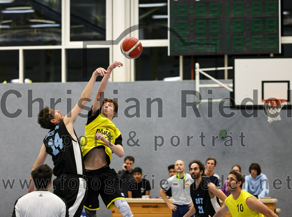 2022-12-04_010_SG_Poing_gegen_TSV_Muenchen_Ost_4 | Poing, Deutschland, 04.12.2022:
Basketball, Bezirksklasse 2021 / 2022, 8. Spieltag, SG Poing gegen TSV München Ost 4, Endergebnis: 37:65

Foto: Christian Riedel / fotografie-riedel.net
