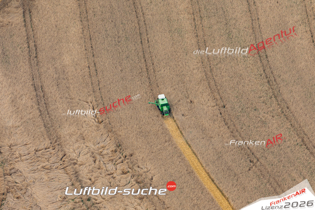 Die Luftaufnahme Gundelsdorf - Kronach wurde 2021 mittels Flugzeug (keine Drohne) erstellt. Hohe Auflösung -für große Poster und Wandbilder geeignet!
