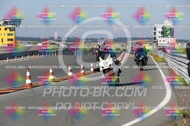 2016-07-01-PBK-1335 | Sportfotografie; SlowMotion; Video; Rennstrecke; Hafeneger; RSE; Speer; Trackday; Motorsportarena; Hockenheimring; Brno; Most; Barcelona; Valencia, Benny; Kaetzmer;