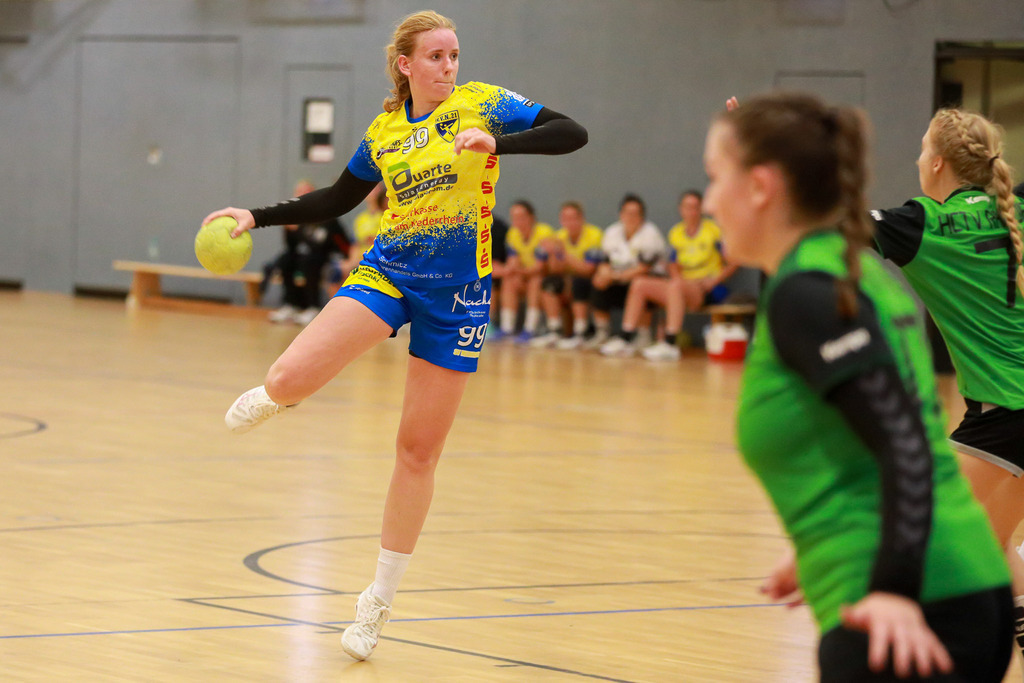 HcTvRhedeII_SvNeukirchen_150924_108 | Bildergalerie von Sport-Ereignissen aber auch von weiteren spannenden Dingen - nicht nur vom Niederrhein. In Anlehnung an den bekannten Spruch von Hanns Dieter Hüsch heißt das Motto: "Niederrhein ist überall".  - Realisiert mit Pictrs.com