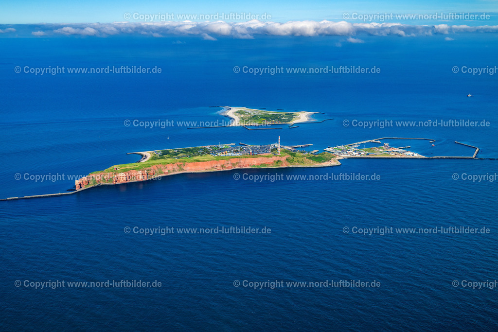 Helgoland_ELS_9110160823 | HELGOLAND 16.08.2023 Küsten- Landschaft der Insel Helgoland in der Nordsee im Bundesland Schleswig-Holstein, Deutschland. Weiterführende Informationen bei: Helgoland Tourismus-Service. // Coastal landscape of the island of Helgoland in the North Sea in the state of Schleswig-Holstein, Germany. Further information at: Helgoland Tourismus-Service. Foto: Martin Elsen